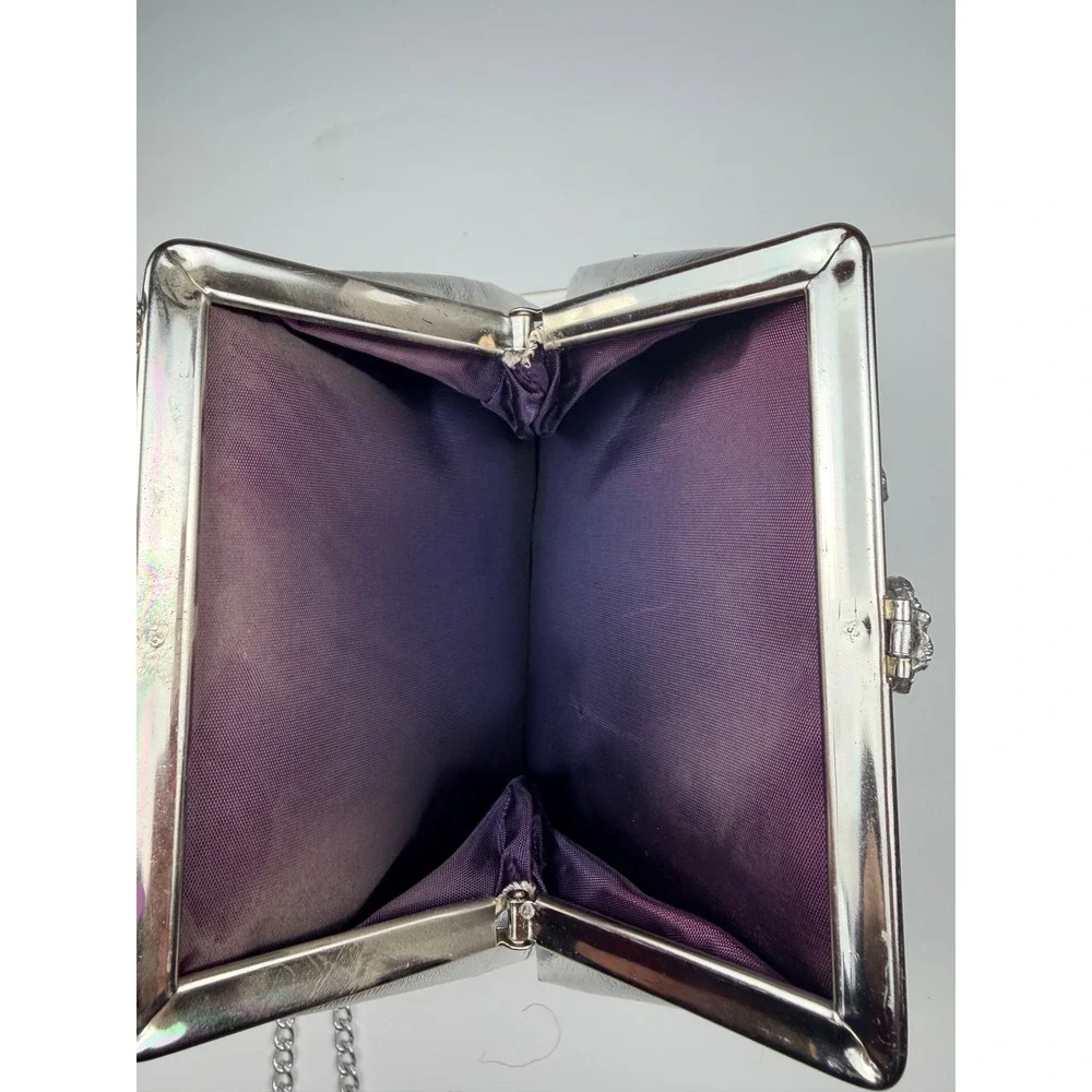 Vintage Silver 50s 60s Metallic Frame Evening Bag Floral Clasp Chain Strap - Picture 6 of 6